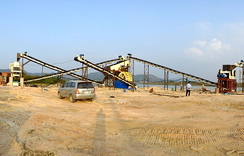 河卵石制砂案例现场