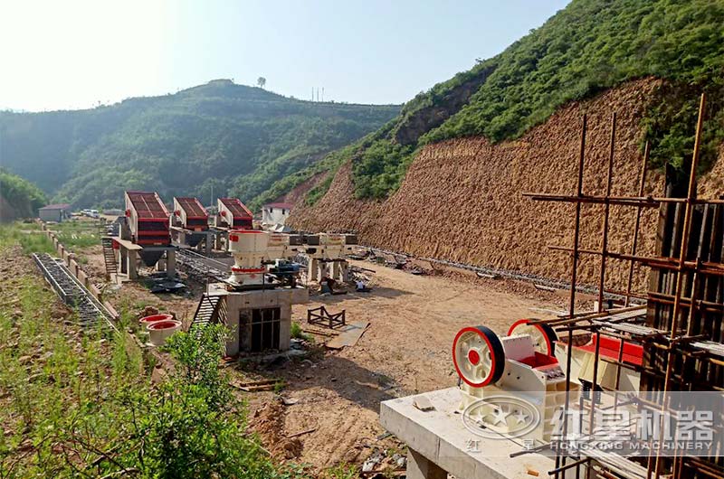 设备地基两手抓,不误生产挣钱 设备地基两手抓,不误生产紧挣钱