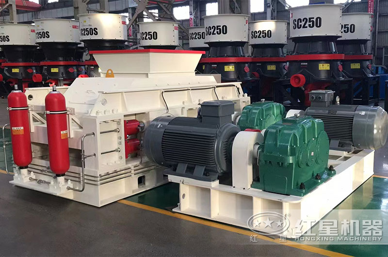 对辊制砂机双电机驱动 对辊制砂机双电机驱动