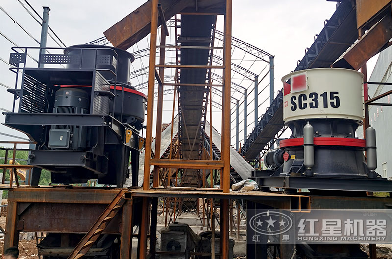颚破+圆锥破+制砂机现场 颚破+圆锥破+制砂机现场