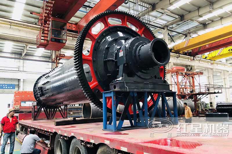 183x6米铁矿石球磨机发货 183x6米铁矿石球磨机发货